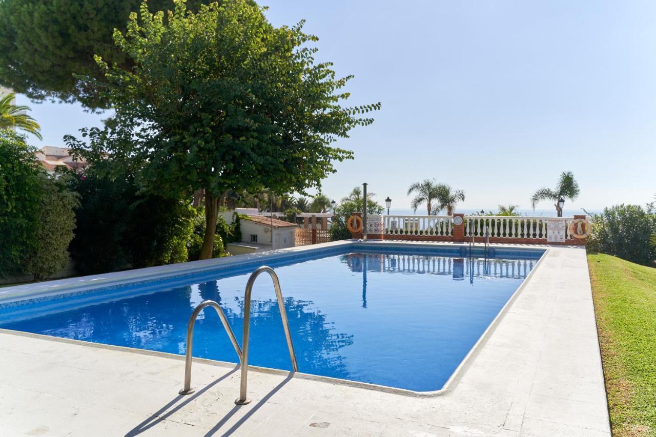 Appartamento Carabeo 23- Acceso A La Playa Nerja Esterno foto